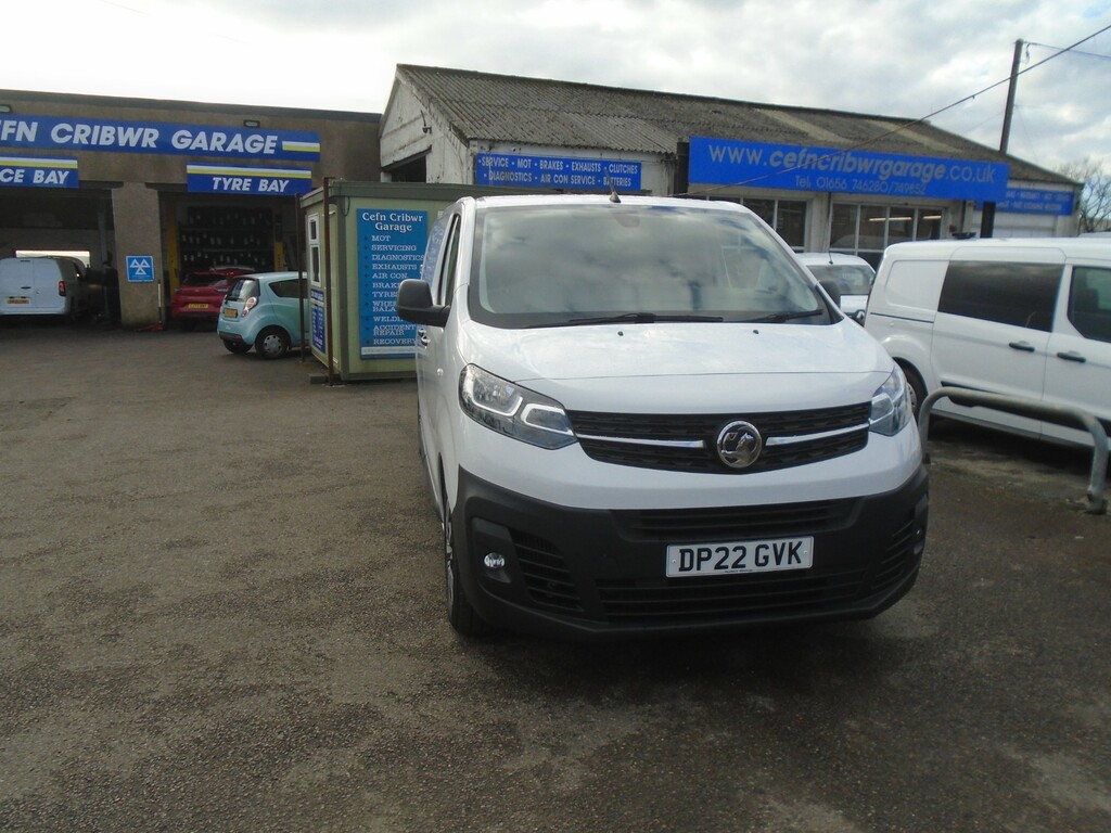 Vauxhall Vivaro L2h1 F2900 Dynamic Ss DP22GVK White #6