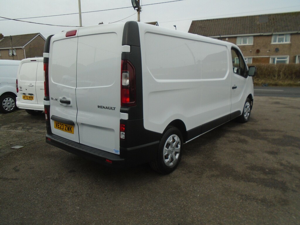 Renault Trafic Ll30 Start Dci VE23ZWK White #3
