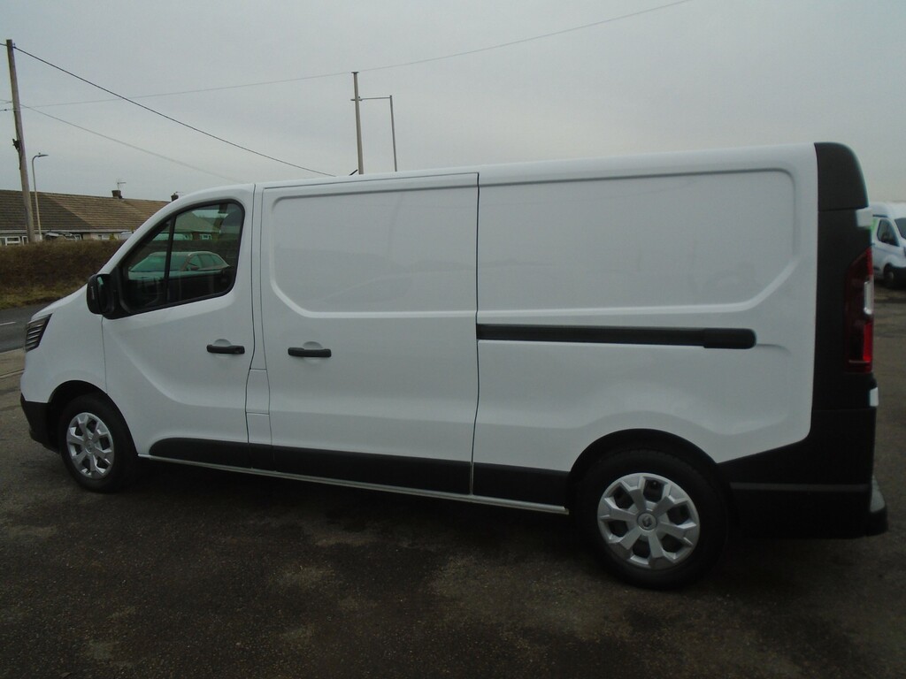 Renault Trafic Ll30 Start Dci VE23ZWK White #6