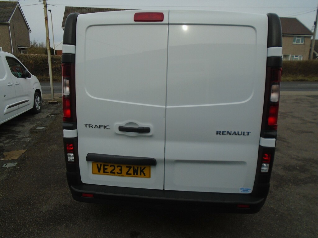 Renault Trafic Ll30 Start Dci VE23ZWK White #4
