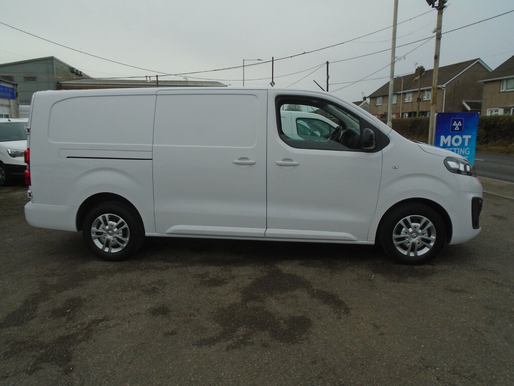 Vauxhall Vivaro L2h1 F2900 Sportive Ss DN72ODS White #2