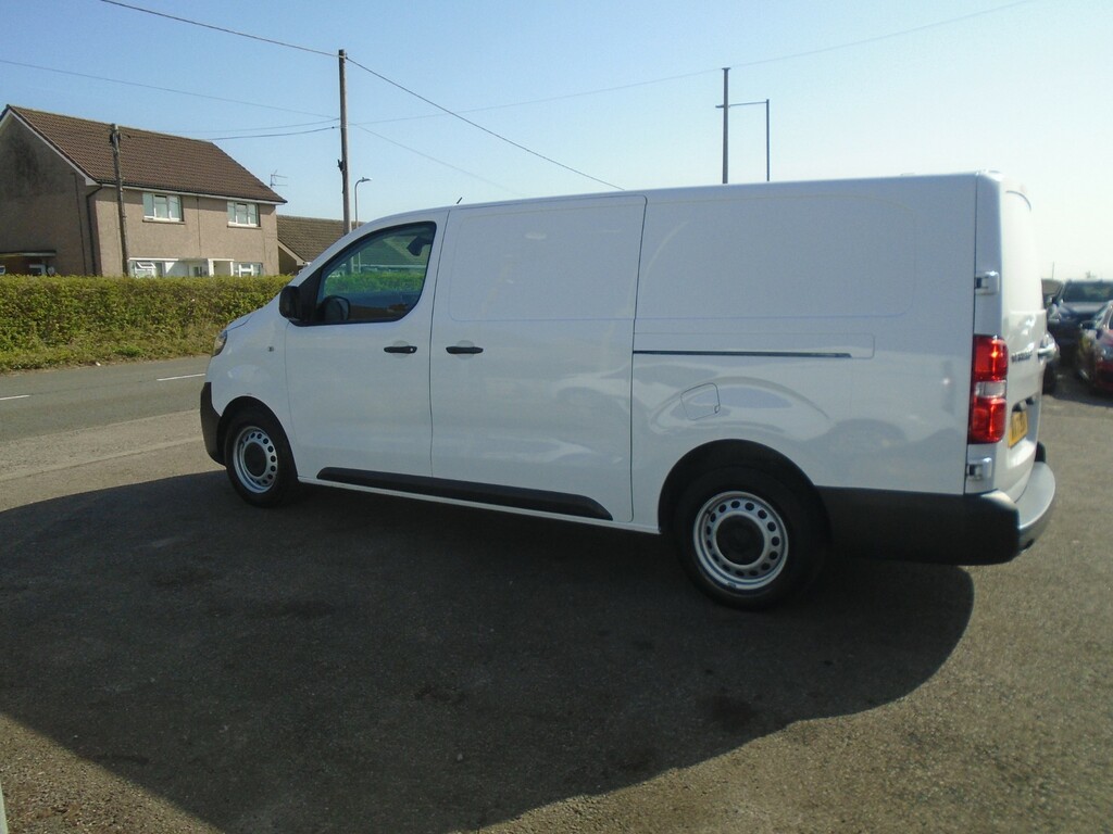 Vauxhall Vivaro L2h1 F2900 Dynamic Ss WN71EBA White #5