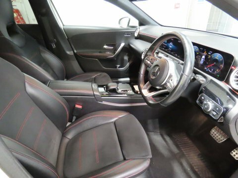 Mercedes-Benz A Class 1.5 A 180 KL68UWN White #6