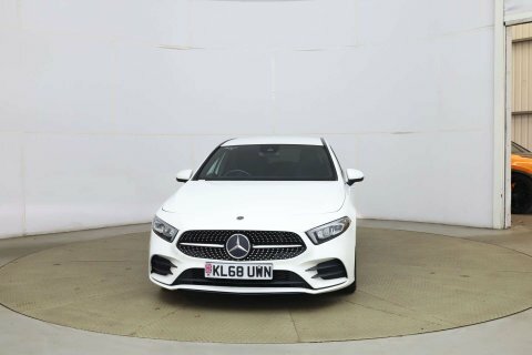 Mercedes-Benz A Class 1.5 A 180 KL68UWN White #2