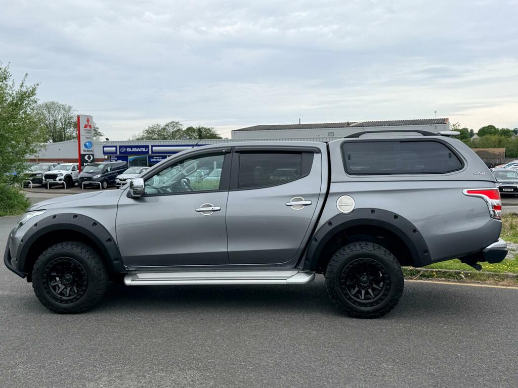 Mitsubishi L200 2.4 Di-d Dc Barbarian 4Wd Euro 6 SB19FHF Grey #5