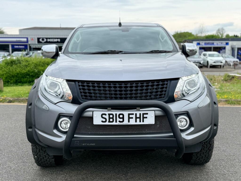 Mitsubishi L200 2.4 Di-d Dc Barbarian 4Wd Euro 6 SB19FHF Grey #2