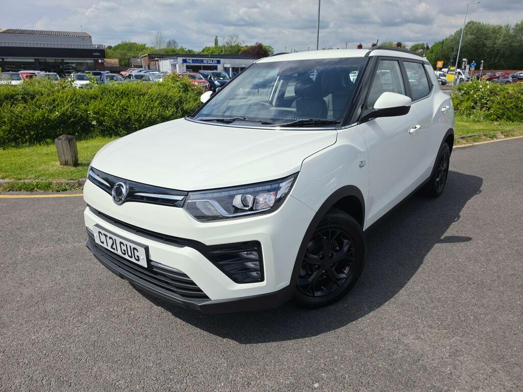 SsangYong Tivoli 1.2P Ventura Suv Euro 6 Ss 1 White #3