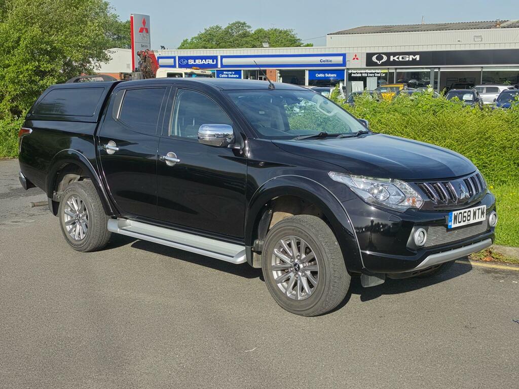 Mitsubishi L200 2.4 Di-d Dc Barbarian 4Wd Euro 6 Black