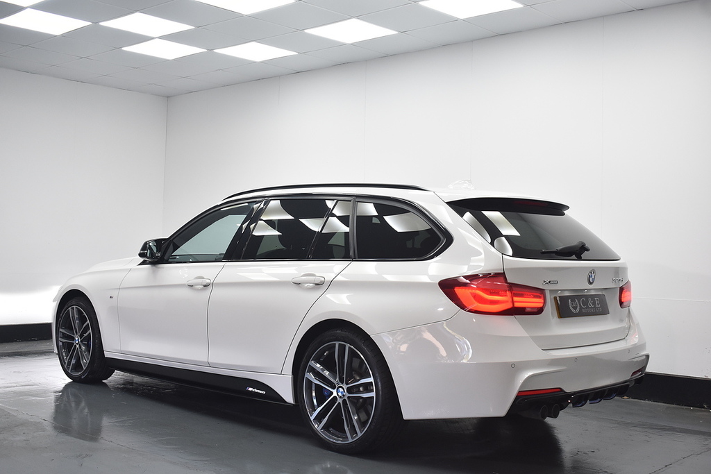 BMW 3 Series Estate YH69YDK White #3
