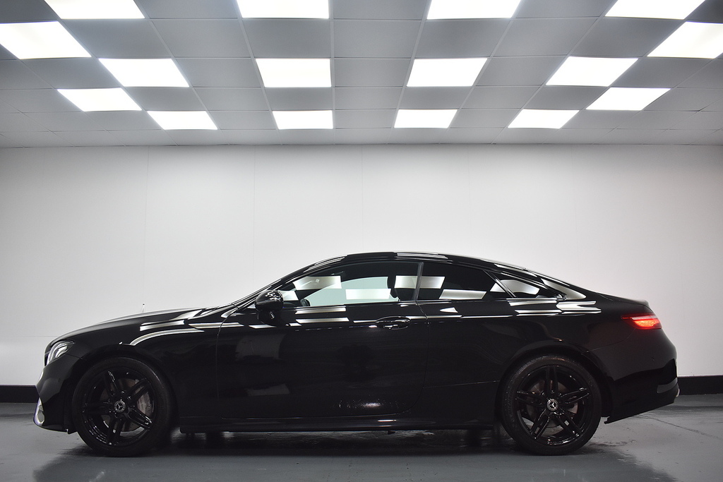 Mercedes-Benz E Class Coupe WF69HAE Black #2