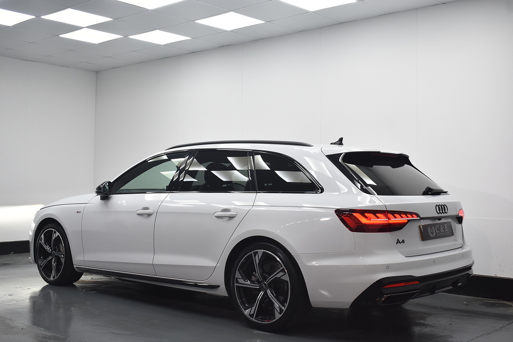 Audi A4 Avant Estate YR73FFO White #4