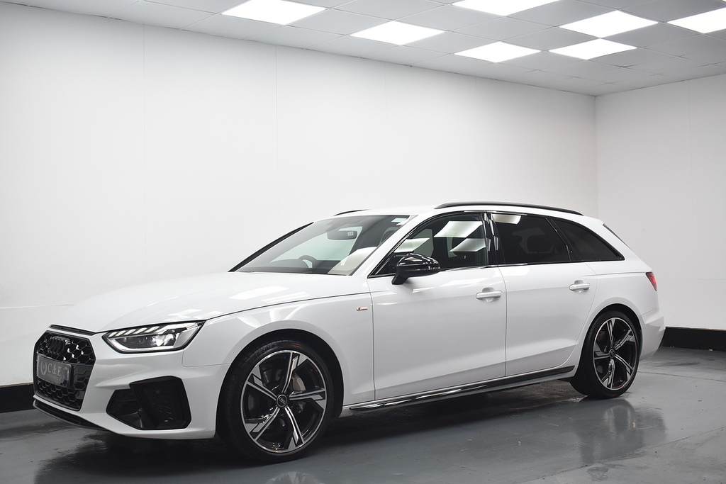 Audi A4 Avant Estate YR73FFO White #5