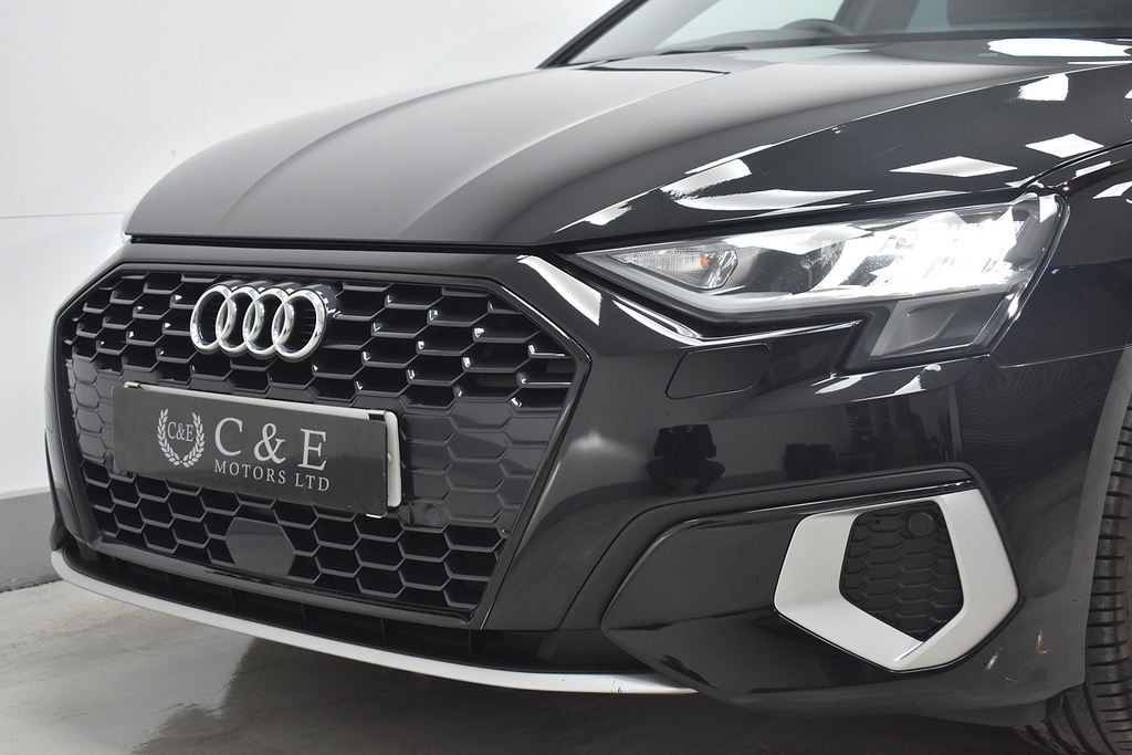 Audi A3 Hatchback RO21OOF Black #5