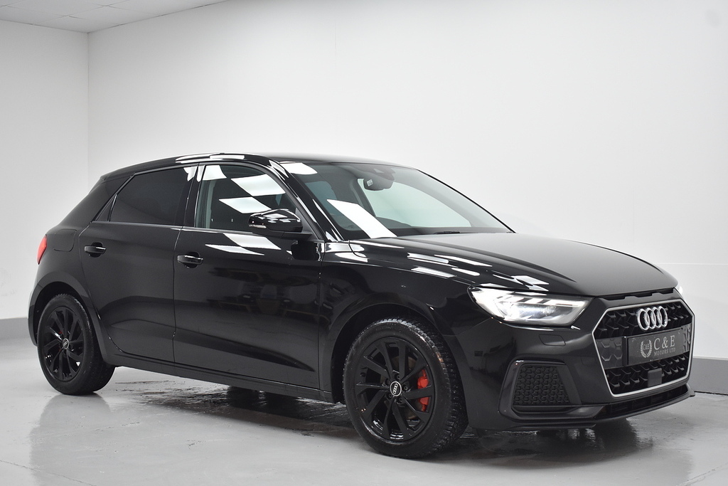 Audi A1 Hatchback YR23DXH Black #4