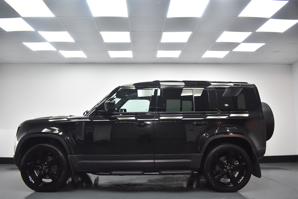 Land Rover Defender 110 Suv H5GLY Black #2