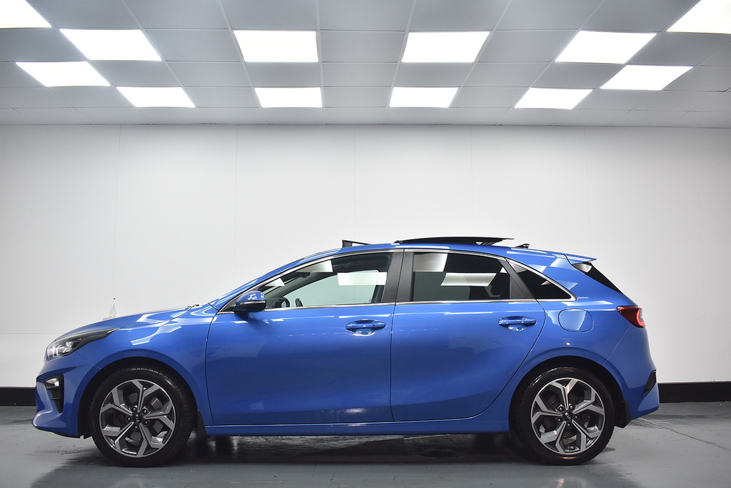 Kia Ceed Hatchback WV68YOR Blue #2
