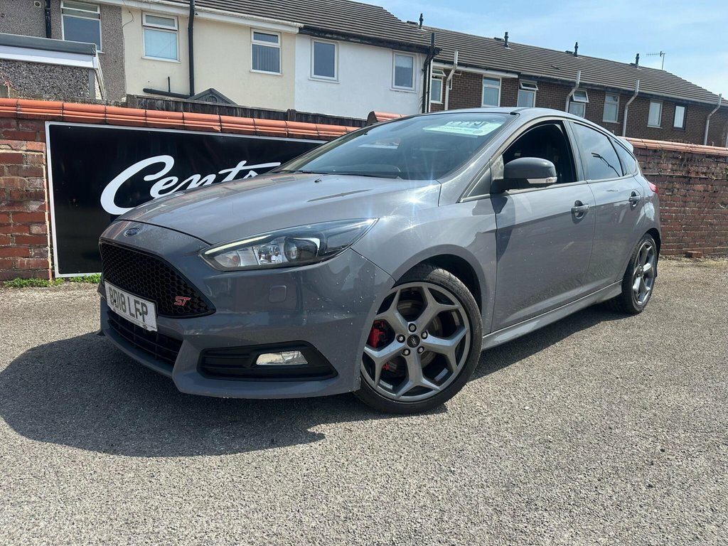 Ford Focus 2L St-3 Grey