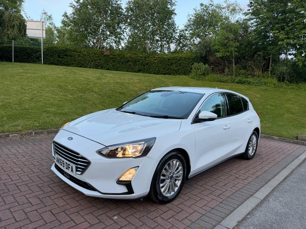 Ford Focus 1.0T Ecoboost Titanium Euro 6 Ss White