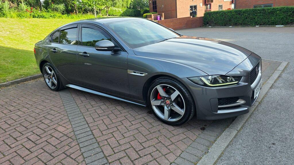 Jaguar XE 2.0D R-sport Euro 6 Ss Grey