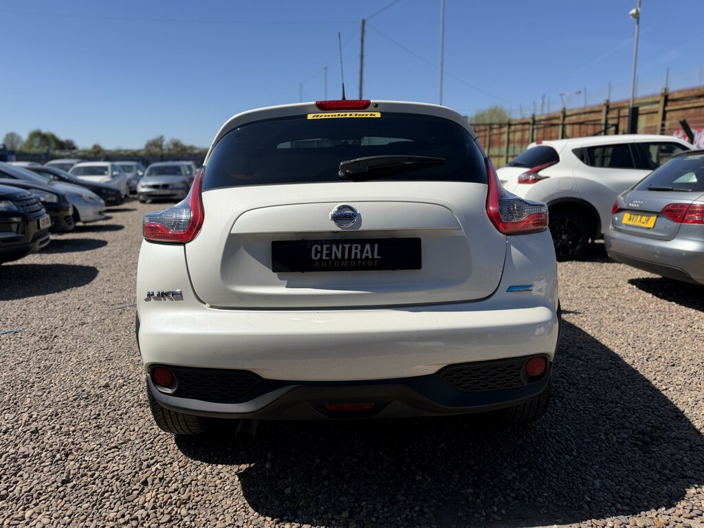 Nissan Juke Suv 1.5 Dci 8V Acenta Premium 2014 VK64DWC White #4