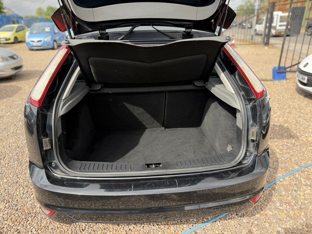 Ford Focus Hatchback 2.0 Tdci Dpf Titanium 2009 EX59ULC Black #5