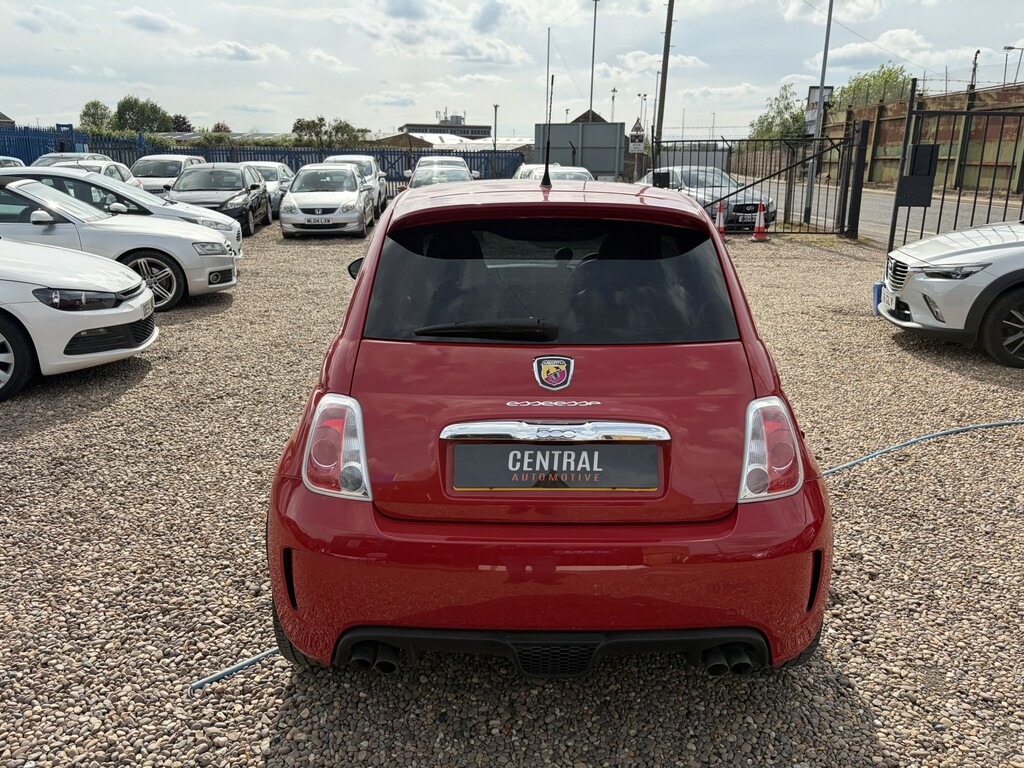 Abarth 500 Hatchback 1.4 Abarth 1.4 16V Turbo 2011 Red #4
