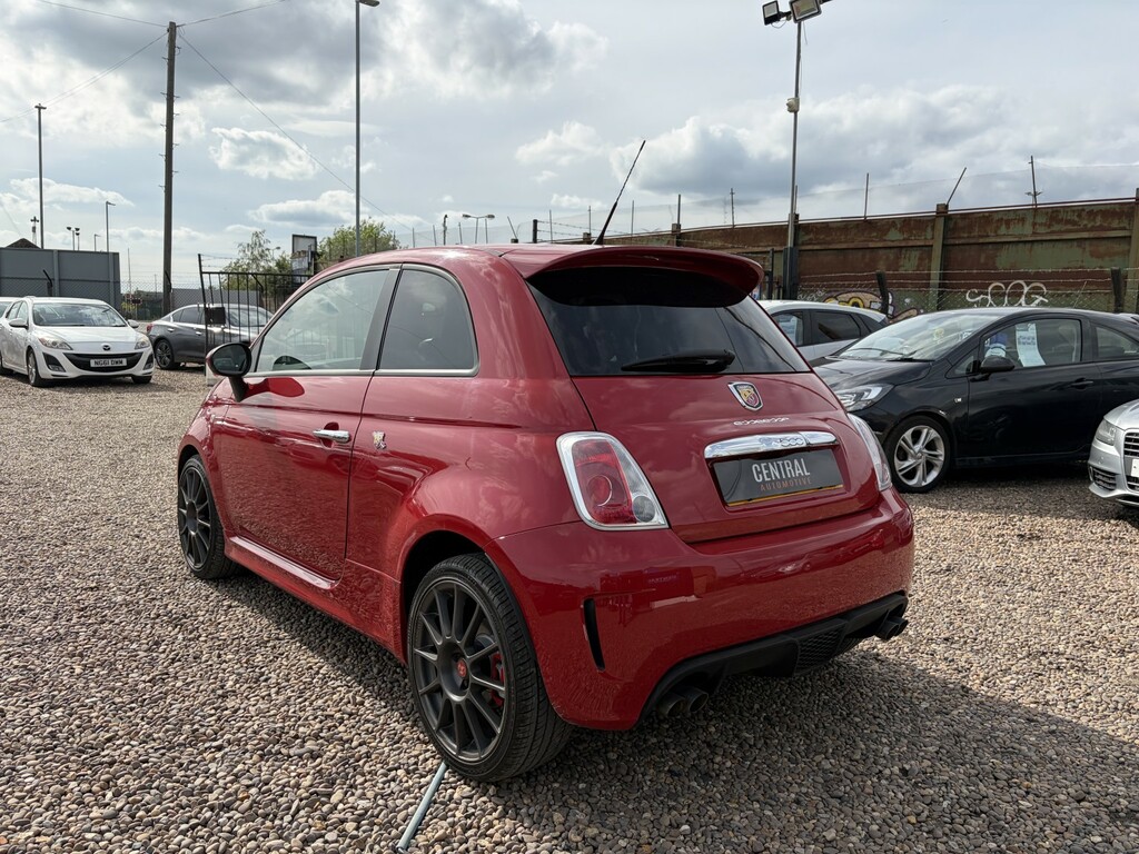 Abarth 500 Hatchback 1.4 Abarth 1.4 16V Turbo 2011 Red #3