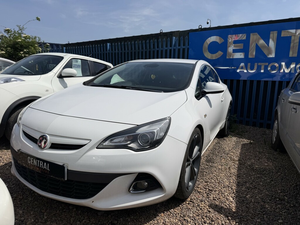Vauxhall Astra GTC 1.6 I Turbo Limited Edition White