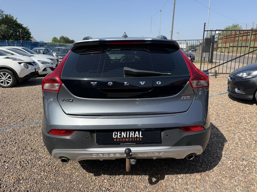 Volvo V40 Cross Country Hatchback 2.0 Lux Nav D3 150Hp 2015 LP15OEX Grey #4