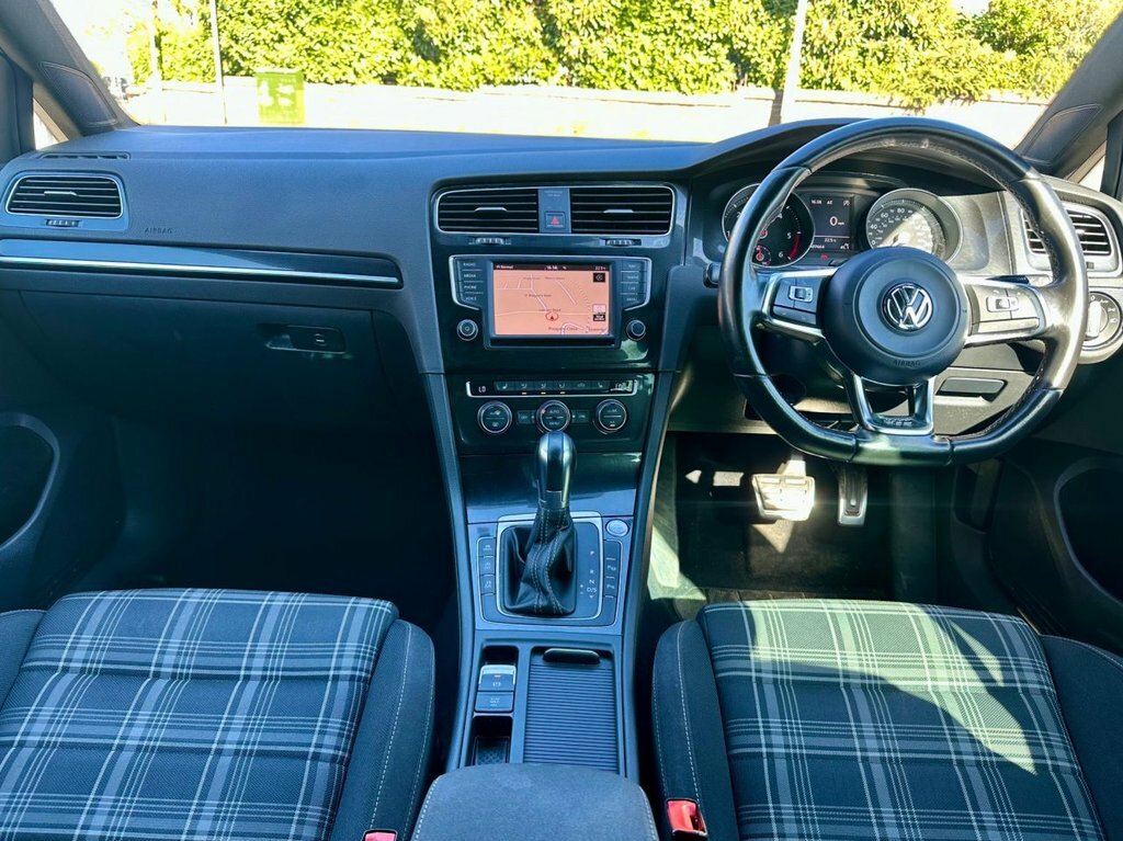 Volkswagen Golf 2.0 Tdi Bluemotion Tech Gtd Hatchback D YD66NHY Black #2