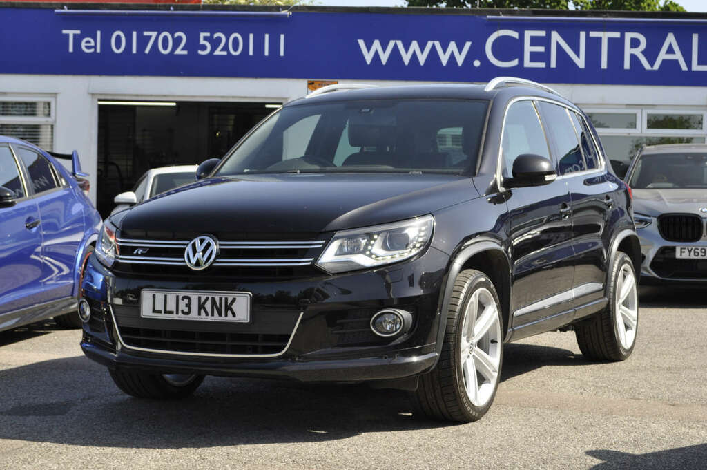 Volkswagen Tiguan 2.0 Tiguan R-line Tdi Bluemotion Technology 4Motio LL13KNK Black #4