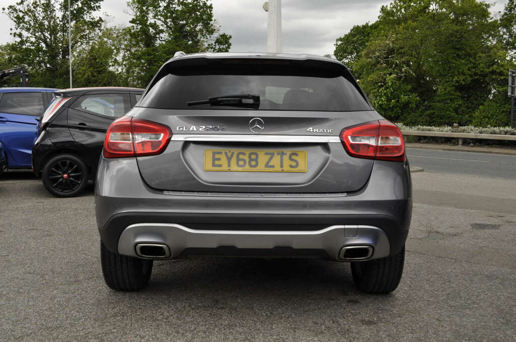 Mercedes-Benz GLA Class 2.1 Gla 220 Sport Executive D 4Matic 4Wd Grey