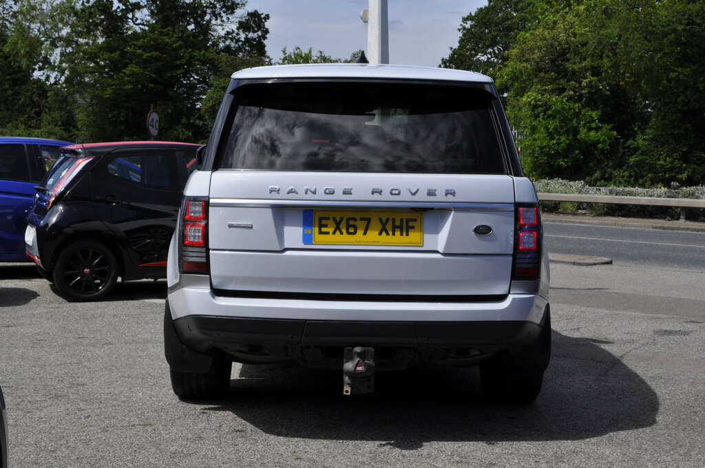 Land Rover Range Rover 4.4 Range Rover Sdv8 4Wd EX67XHF White #2