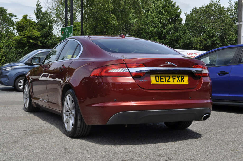 Jaguar XF 2.2 Xf Premium Luxury D Red #5