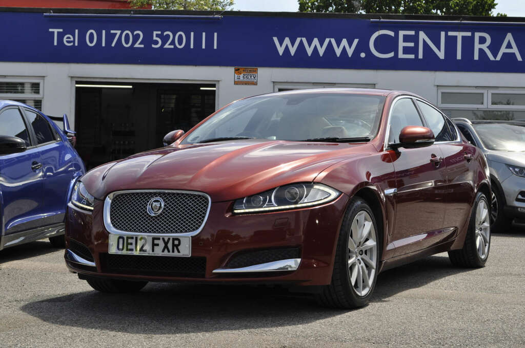 Jaguar XF 2.2 Xf Premium Luxury D Red #4