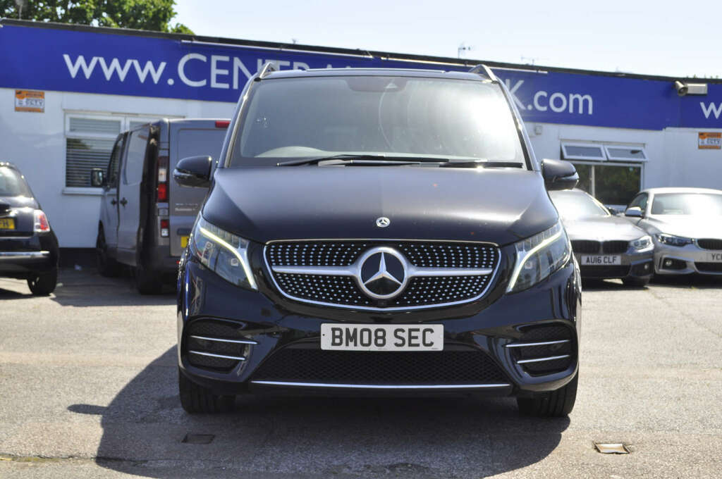Mercedes-Benz V Class 2.0 V 220 D Amg Line BM08SEC Black #2