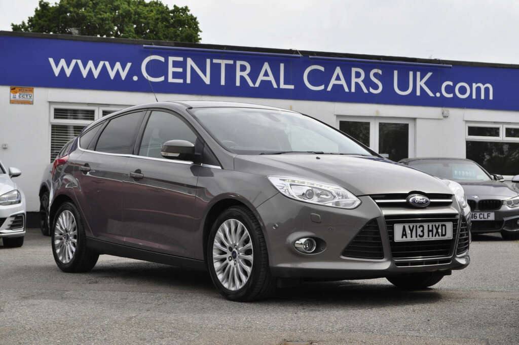 Ford Focus 1.6 Focus Titanium X T Brown
