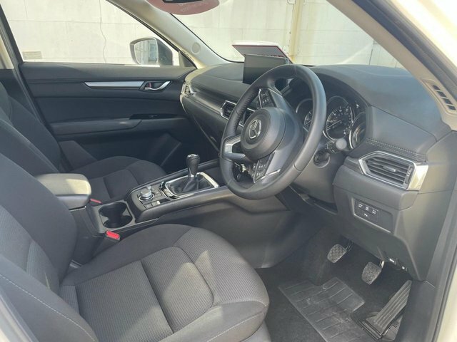 Mazda CX-5 2.0 E-skyactiv G Mhev Centre-line Suv M WA75HCN White #6