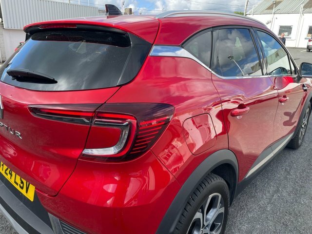 Renault Captur 1.0 Tce Techno Suv Euro 6 S S ST24LSV Red #2