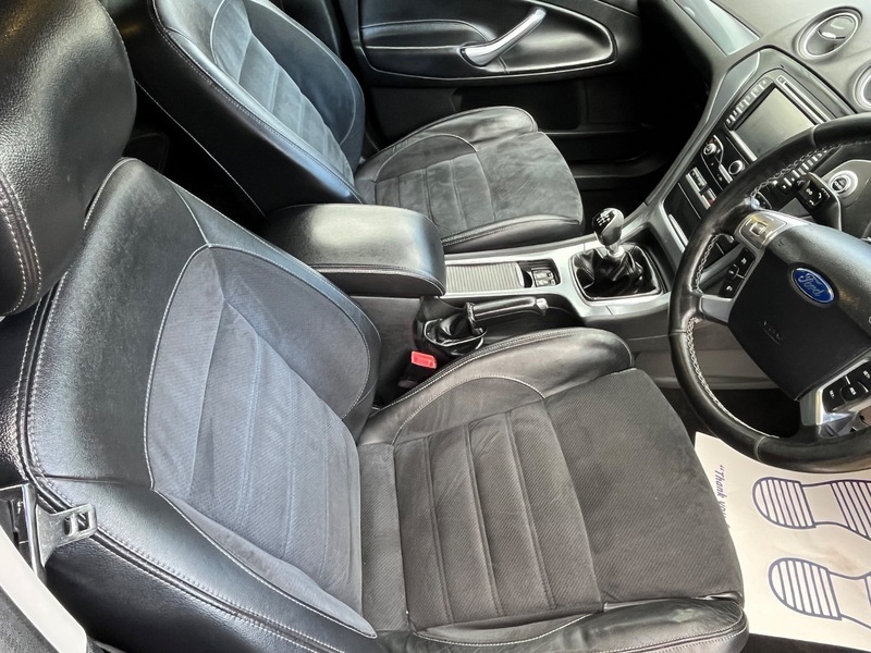 Ford Mondeo Titanium X Tdci RV13RFN Silver #5