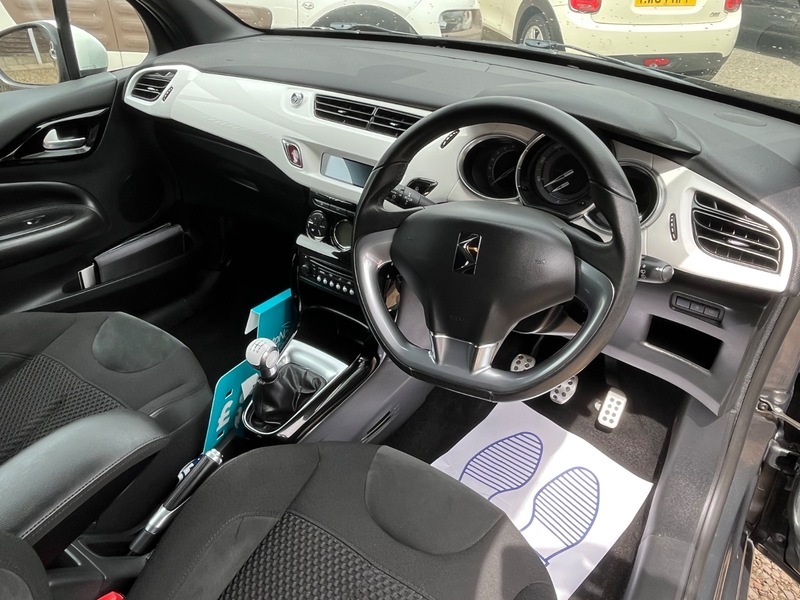 Citroen DS3 Puretech Dstyle Ice S Grey #3