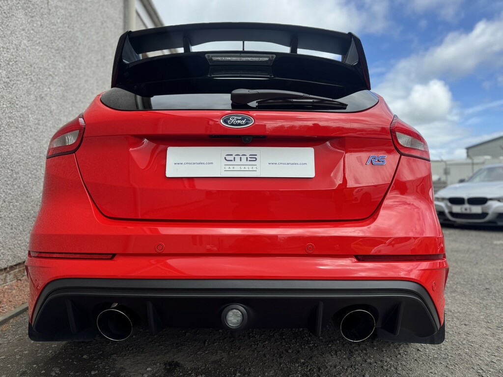 Ford Focus Hatchback 2.3 T Ecoboost Rs Red Edition 2018 Red #3
