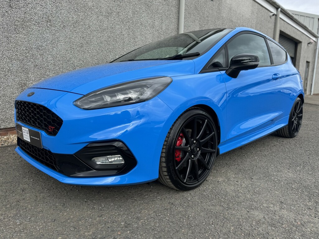 Ford Fiesta Hatchback 1.5 Fiesta St Edition 1.5L Ecoboo Blue