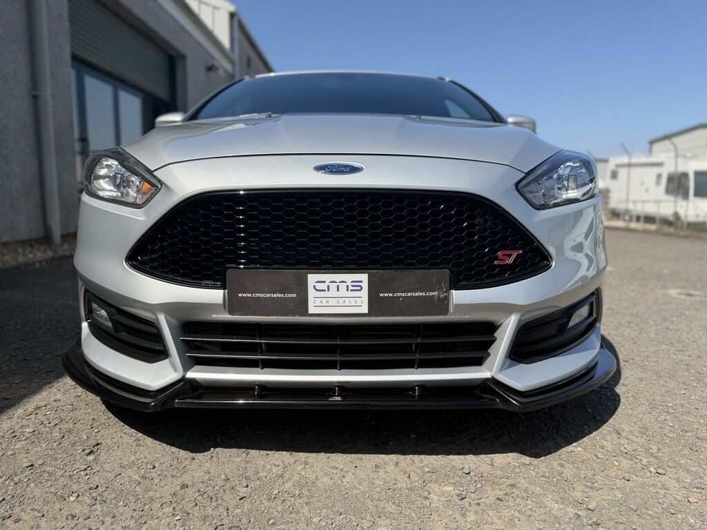 Ford Focus Hatchback 2.0 T Ecoboost St-2 2017 NA67EEX Silver #2