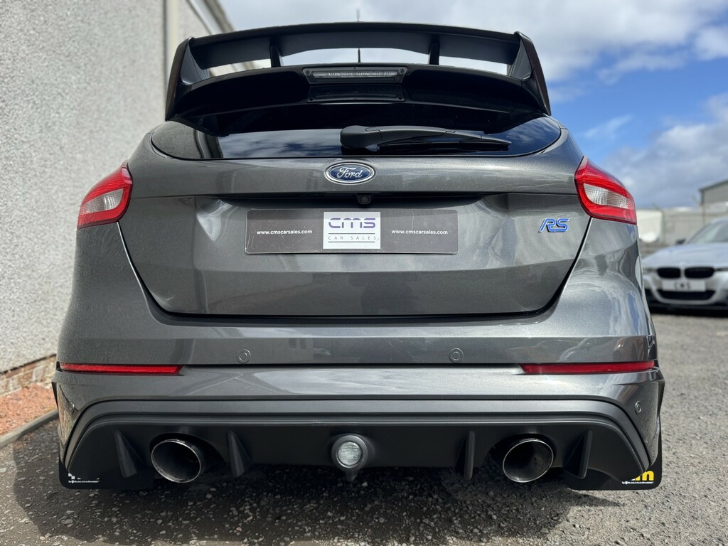 Ford Focus Hatchback 2.3 T Ecoboost Rs 2016 GV66HWN Grey #3