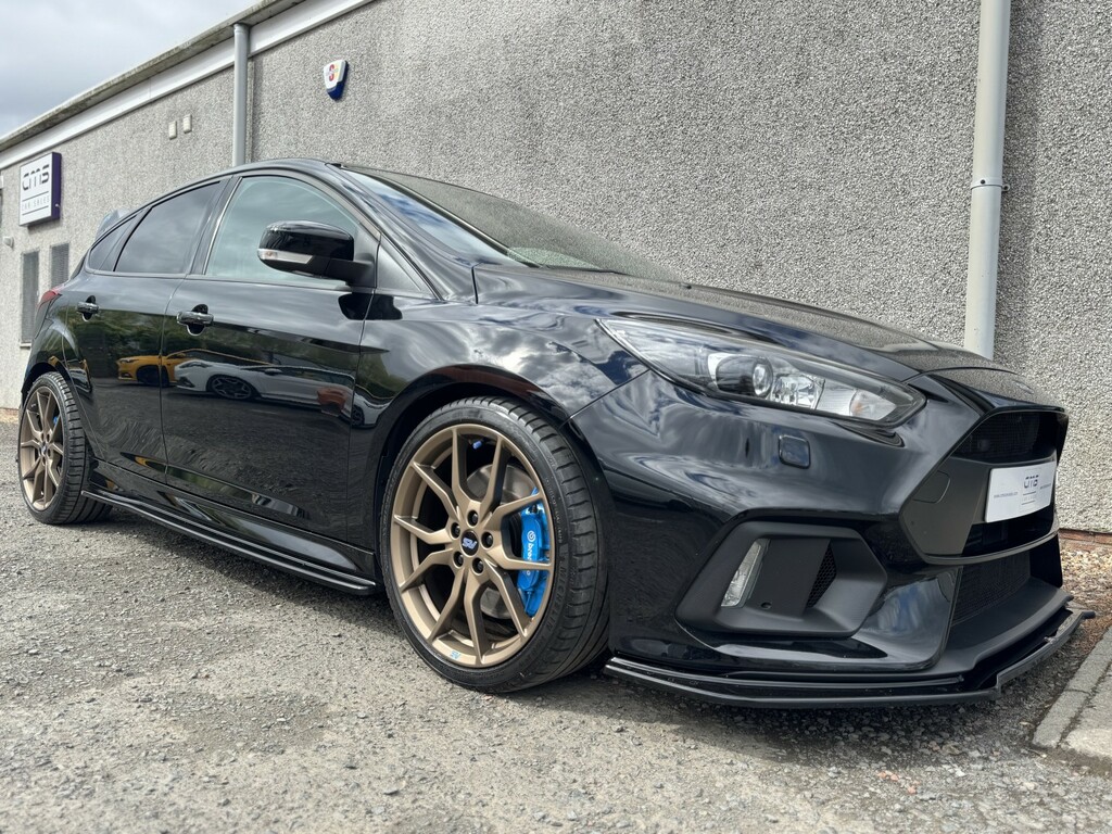 Ford Focus Hatchback 2.3 T Ecoboost Rs 2016 GY66XSF Black #4