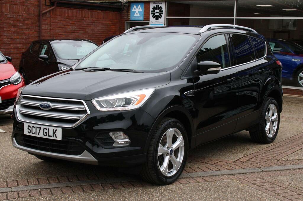 Ford Kuga Suv 1.5 Tdci Titanium Euro 6 Ss 201717 SC17GLK Black #4