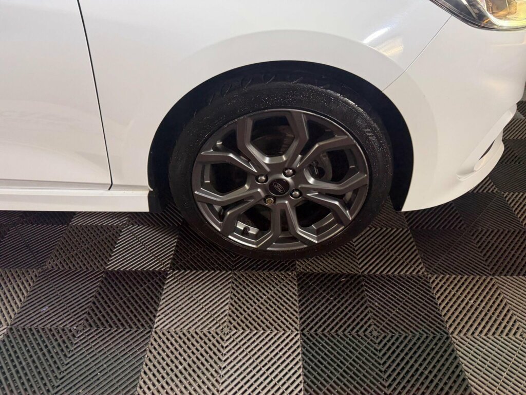Ford Fiesta 1.0T Ecoboost St-line Euro 6 Ss PN18LXM White #3