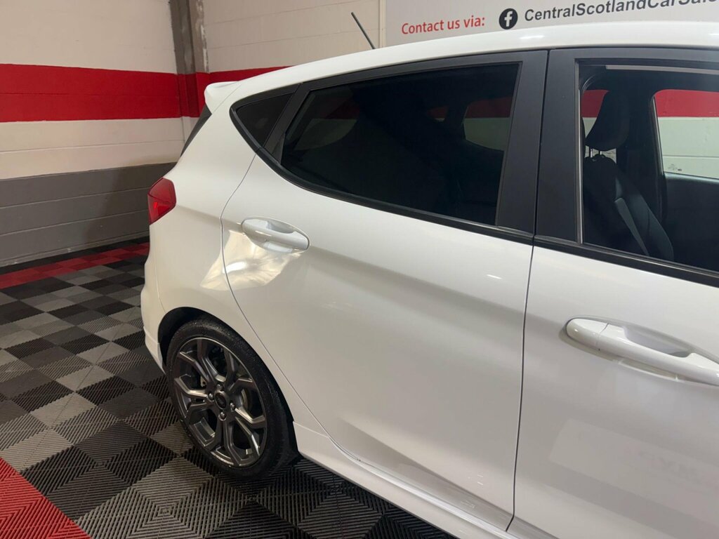 Ford Fiesta 1.0T Ecoboost St-line Euro 6 Ss PN18LXM White #5