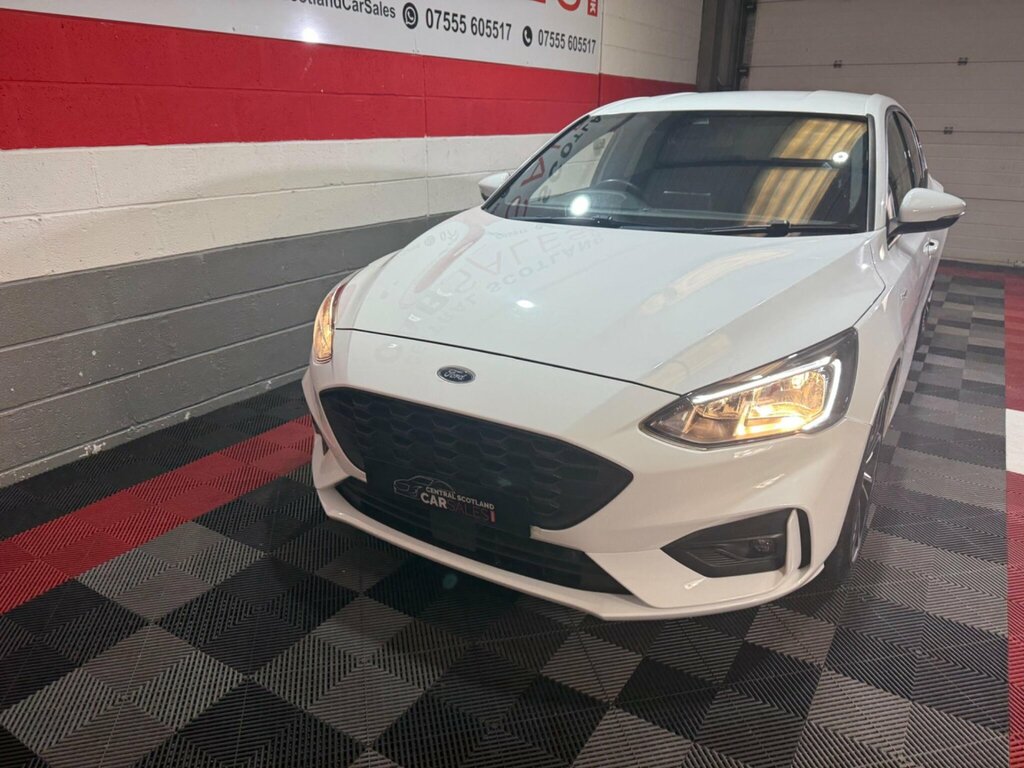 Ford Focus 1.0T Ecoboost St-line X Euro 6 Ss ML19OYK White #2